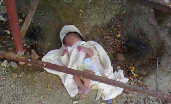 راعي اغنام يعثر على لقيط