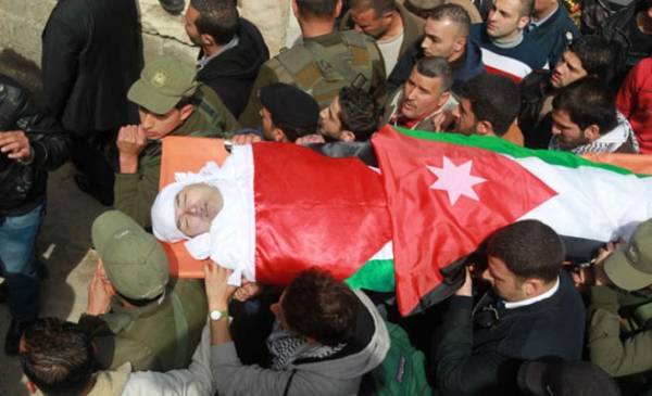 الذكرى الأولى لاستشهاد القاضي زعيتر .. ووالدته المكلومة تتحدث ..