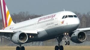 فرنسا لا تستبعد أي فرضية في تحطم الطائرة الألمانية !!!