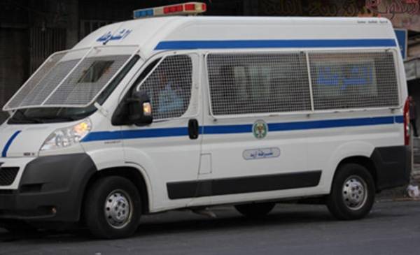 الأمن يحقق بضرب أفراد دورية لشاب