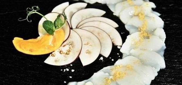 صور: أغلى طعام في العالم بـ 40 ألف دولار للملعقة