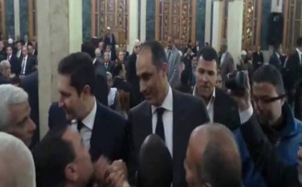 في أول ظهور لهما منذ ثورة يناير .. علاء وجمال مبارك في بيت عزاء شاهد الصور