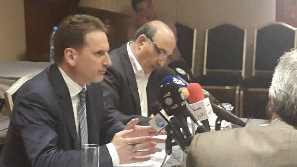 اجتماع اللجنة الاستشارية لوكالة الأمم المتحدة لإغاثة وتشغيل  اللاجئين اليوم ...صور