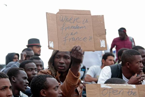 توتر بالعلاقة الإيطالية الفرنسية بسبب المهاجرين