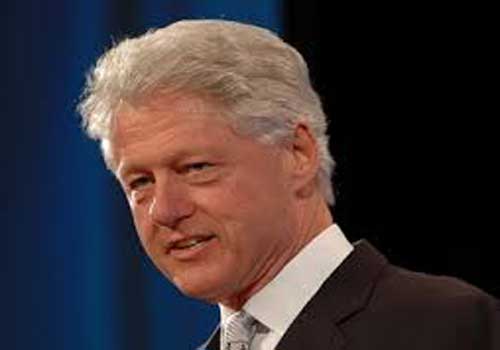 بيل كلينتون تقاضى نحو 600 ألف يورو من بنك سويدي جراء محاضرة ألقاها