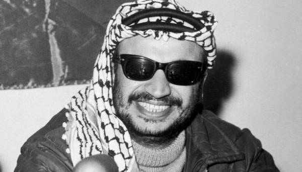 ياسر عرفات..كان يعلم أنه ذاهب إلى حتفه وسط الأشرار