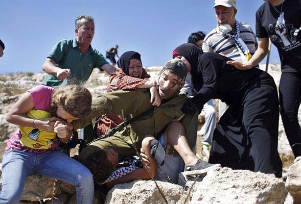 بالفيديو.. هكذا حررت عائلة التميمي طفلها محمد من الاحتلال