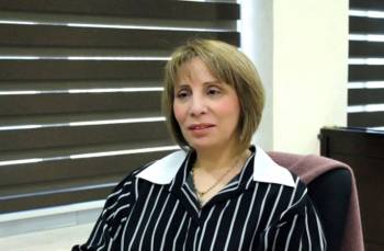 وزيرة النقل  لا بوادر قريبة لإعادة فتح الحدود مع العراق