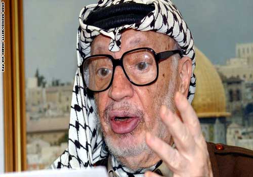 القضاء الفرنسي يغلق التحقيق بدعوى “قتل” عرفات لـ”عدم كفاية الأدلة”