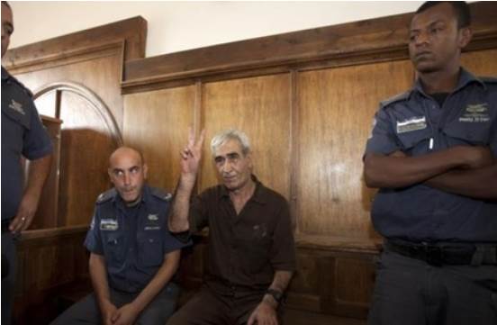 رسالة عاجلة من أحمد سعدات في معتقله إلى عباس