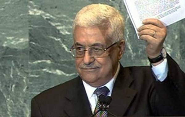 عباس يطالب بان كي مون بتوفير حماية دولية للشعب الفلسطيني