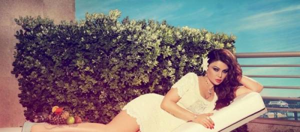 بسبب تغريدة.. اتهام هيفاء وهبي بأنها تخلت عن مستشارتها