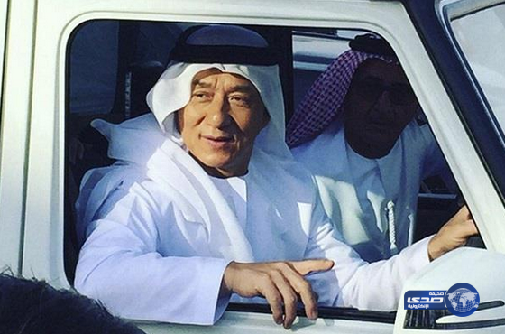 جاكي شان بالزي الإماراتي في دبي