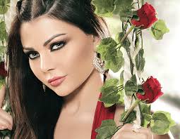 بالصور هيفاء وهبي دبه