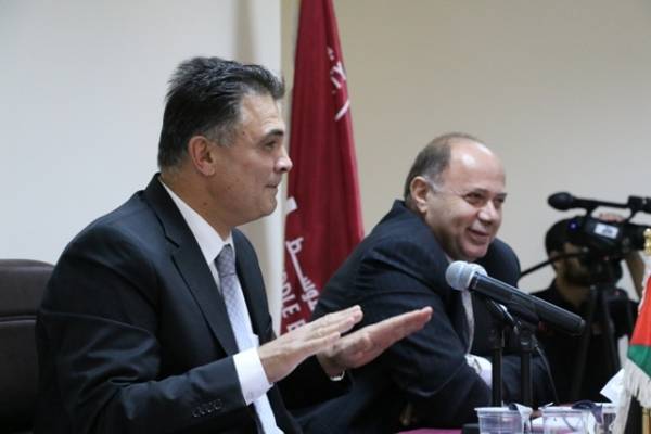 الزعبي : مشكلة دعم البحث العلمي ليست في التمويل والحاضنات العلمية غير المكلفة .. غائبة