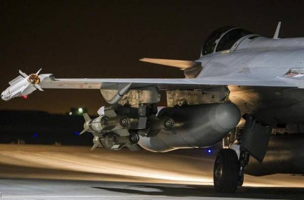 اسر قيادات داعش يفرون للموصل مع اشتداد الغارات على الرقة