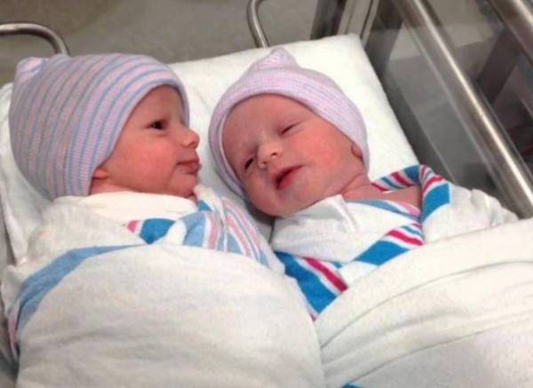 حالة نادرة جداً: توأم واحد ووالدان مختلفان!