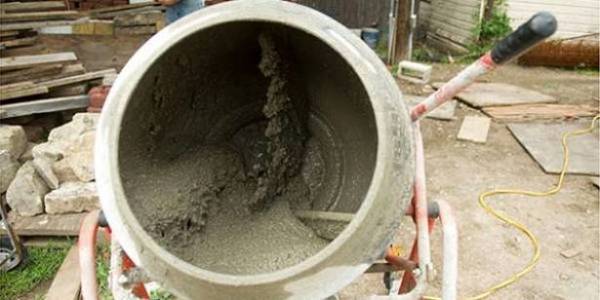 أكل نصف كيلوغرام من الاسمنت.. و السبب؟