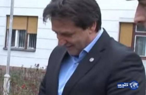 بسبب تعليق جنسي.. ستتم إقالته