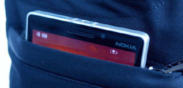 لا تضع هاتفك الذكي في جيب السروال!