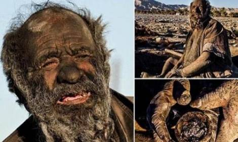 بالصور والفيديو.. رجل لم يستحم منذ 60 عاماً
