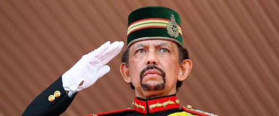 السجن 5 سنوات وغرامة 20 ألف دولار لمن يحتفل بـ الكريسماس بسلطنة بروناي