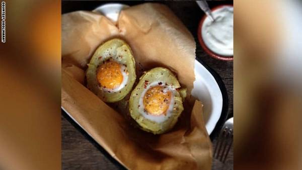 هل البيض ذو القشرة البنية أكثر فائدة من البيض ذو القشرة البيضاء؟ 9 معلومات عن البيض لم تعرفها من قبل