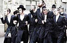 اسرائيل تتحول الى دولة دينية مسيحانية متطرفة.