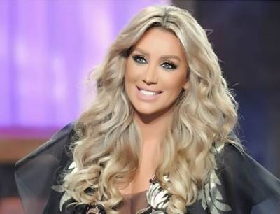 مايا دياب تستعد لحفلتها في الأردن بـملابس جريئة