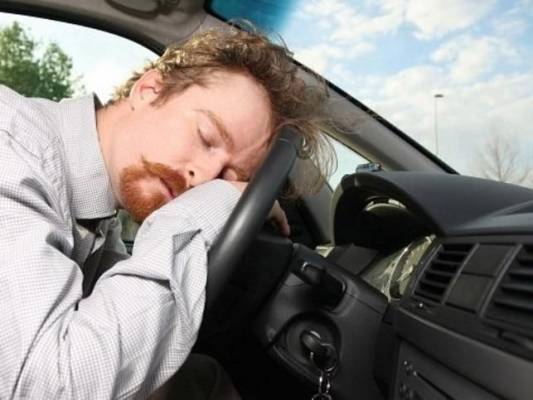 إرشادات هامة لمريض السكري قبل قيادة السيارة