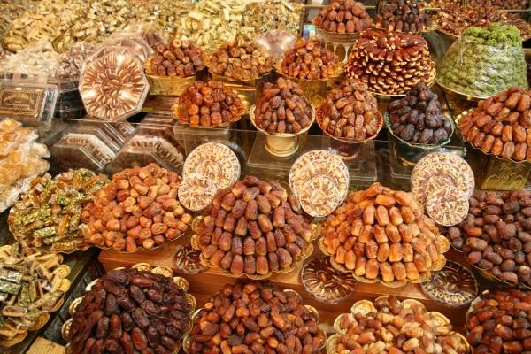 تناول ثلاث حبات من التمر في اليوم واحصل على فوائد مذهلة!