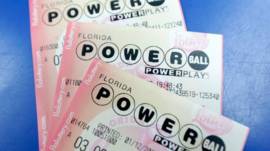 بريطانيا: فوز زوجين من اسكتلندا بأكبر جائزة يانصيب