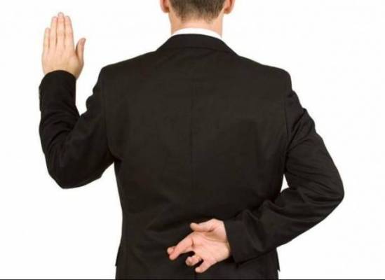 أشهر الأكاذيب التي صدقها العالم بأسره!