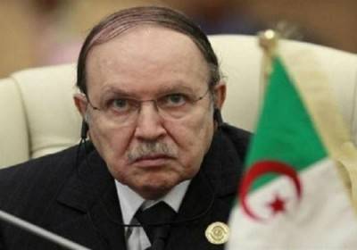 بوتفليقة يحل جهاز الاستخبارات ويشكل مديرية للمصالح الأمنية ألحقها برئاسة الجمهورية بدلا من وزارة الدفاع