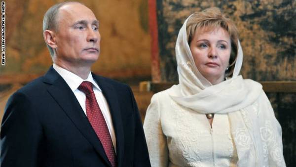 طليقة بوتين تتزوج رجلا أصغر منها بأكثر من 20 عاماً
