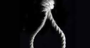 عاطل عن العمل يشنق طبيبا مصريا لسرقة “40” جنيها فقط