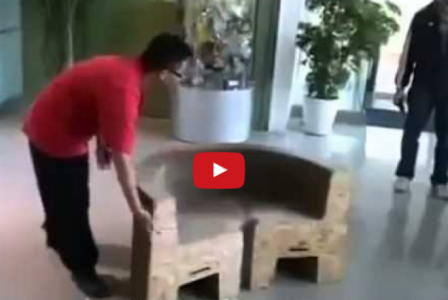 بالفيديو .. هذا الكرسي أدهش العالم.. والسبب؟!