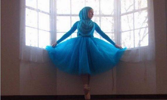 صور وفيديو.... كورلو أول راقصة باليه محجبة في العالم!