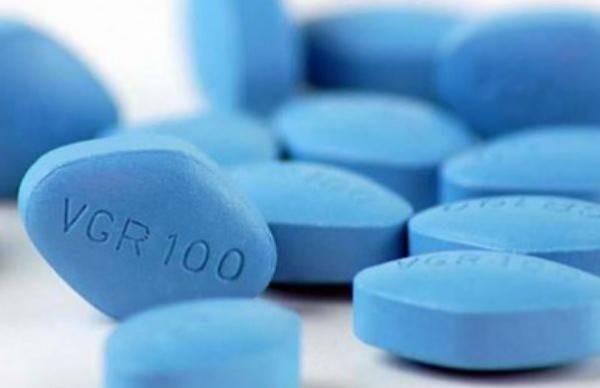 هذا ما حدث لشاب تناول 35 حبة فياغرا !!