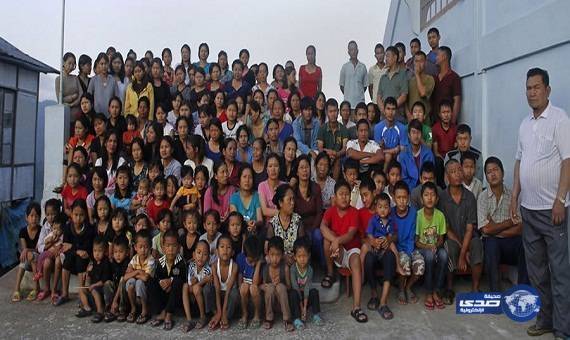 هندي متزوج من 39 امرأة ولديه 127 ابن وحفيد