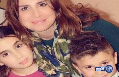 طفل يطلق الرصاص على رأس والدته بالخطأ !