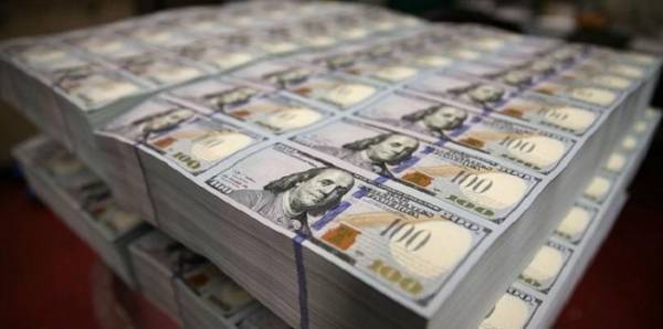 توقعات بارتفاع الديون الحكومية العالمية إلى 42 تريليون دولار في 2016