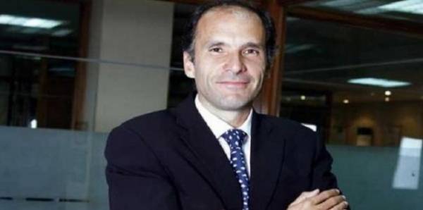 مصر.. نجل هيكل في قفص الاتهام