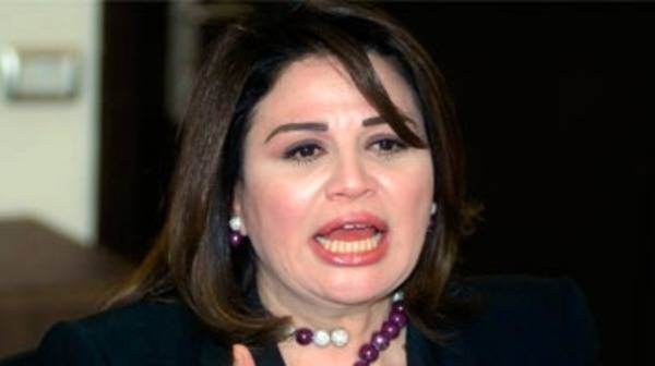 تهمة «الدعارة» تلاحق إلهام شاهين.. شاهد ماذا قالت؟!