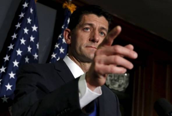 ريان يحذر أوباما من السماح لإيران بالوصول الى النظام المالي العالمي