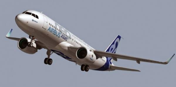 الخطوط القطرية تكتشف  المزيد من المشاكل بطائرة إيرباص وتلغي طلبيات