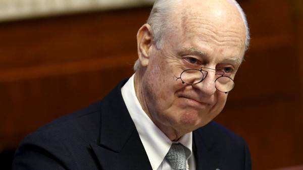 دي مستورا يتوقع فرار 400 ألف لاجئ سوري من حلب لتركيا