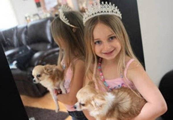 بالصور..بنت ال9 سنوات كونت ثروة وأصبحت مليونيرة