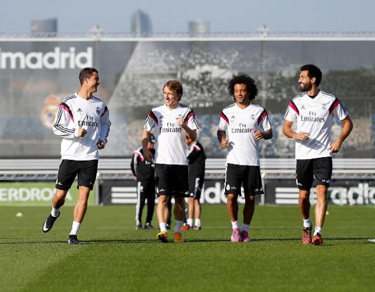 ريال مدريد مهدد بفقدان 5 كؤوس أوروبي