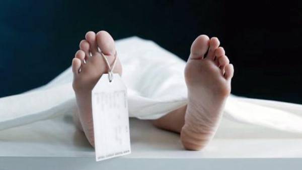 سيدة بريطانية قتلت زوجها واحتفظت بجثته 18 عاماً